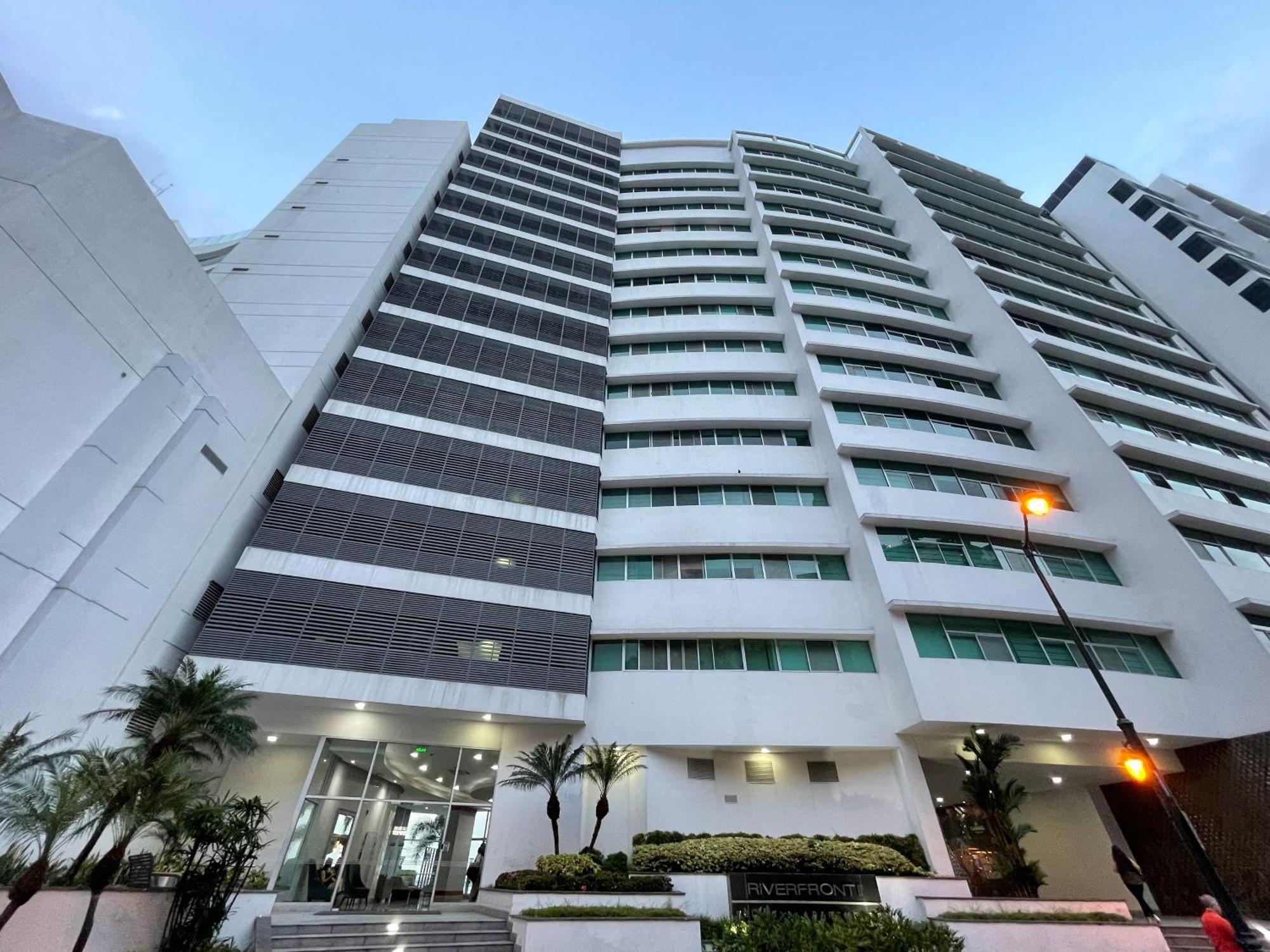 Suite Frente Al Rio En Puerto Santa Ana Riverfront Guayaquil Eksteriør bilde
