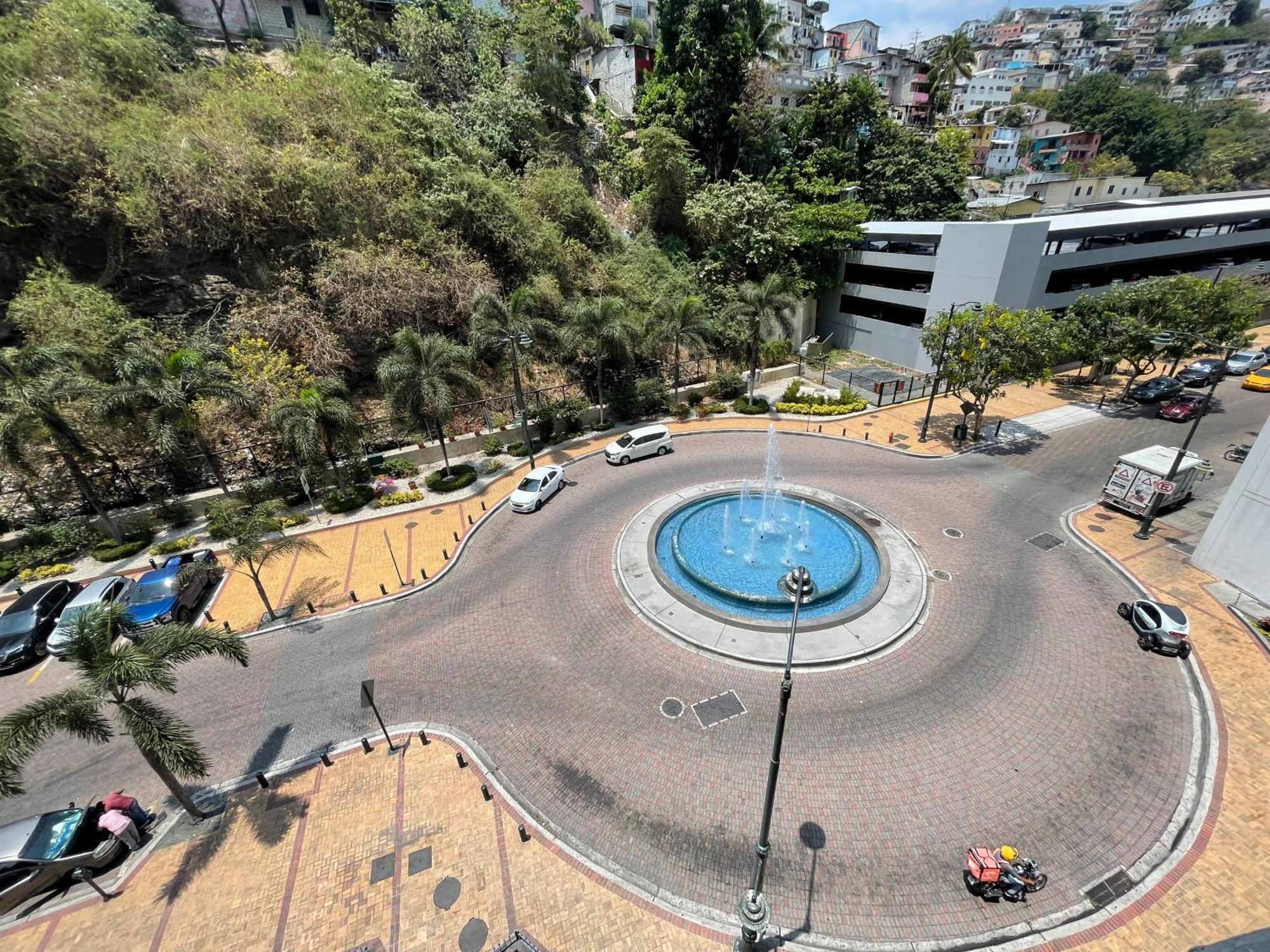 Suite Frente Al Rio En Puerto Santa Ana Riverfront Guayaquil Eksteriør bilde